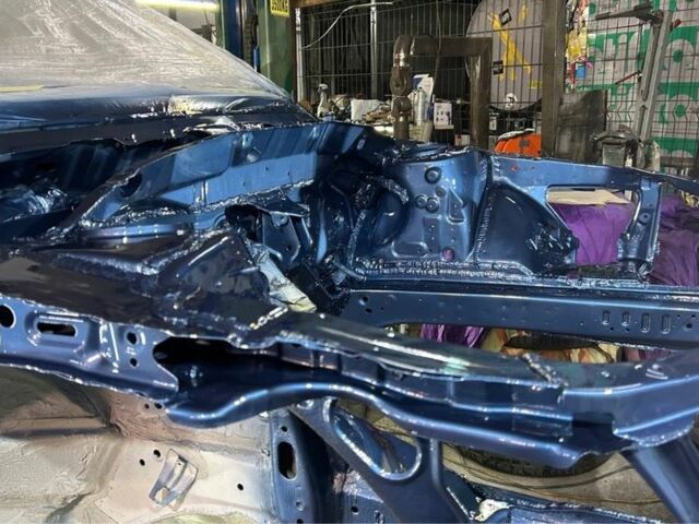 Синий Субару Аутбек, объемом двигателя 2.5 л и пробегом 128 тыс. км за 10000 $, фото 6 на Automoto.ua