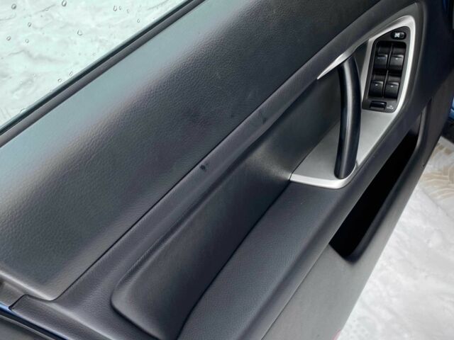 Синій Субару Аутбек, об'ємом двигуна 3 л та пробігом 205 тис. км за 8800 $, фото 16 на Automoto.ua