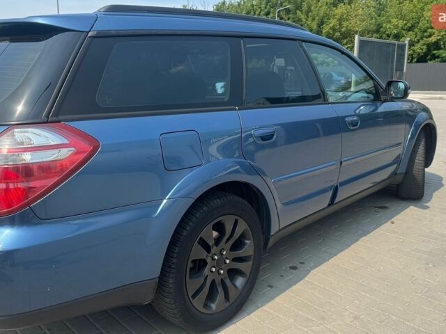 Синій Субару Аутбек, об'ємом двигуна 3 л та пробігом 219 тис. км за 7850 $, фото 2 на Automoto.ua