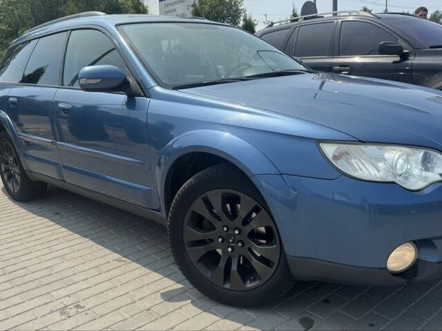Синій Субару Аутбек, об'ємом двигуна 3 л та пробігом 219 тис. км за 7765 $, фото 1 на Automoto.ua
