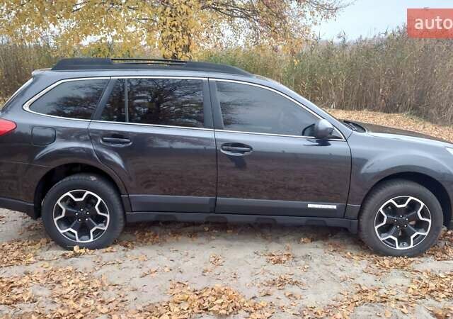 Синий Субару Аутбек, объемом двигателя 2.5 л и пробегом 300 тыс. км за 8300 $, фото 9 на Automoto.ua