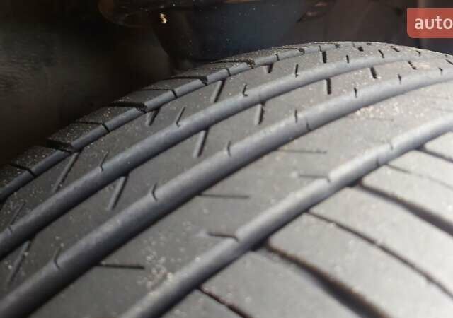 Синий Субару Аутбек, объемом двигателя 2.5 л и пробегом 300 тыс. км за 8300 $, фото 1 на Automoto.ua