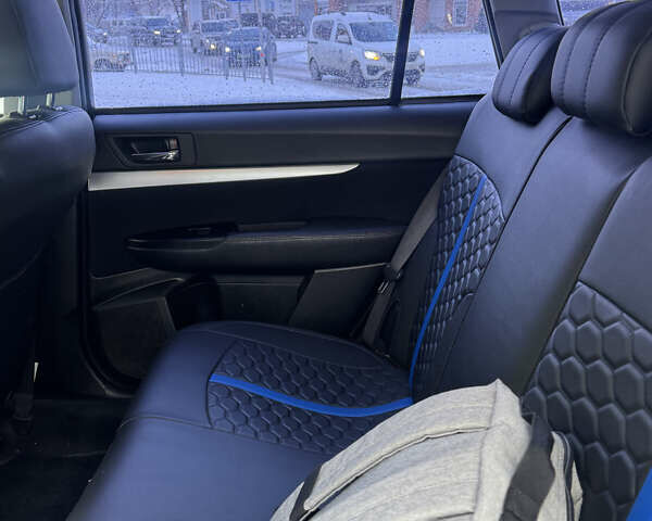 Синій Субару Аутбек, об'ємом двигуна 2.46 л та пробігом 230 тис. км за 8000 $, фото 7 на Automoto.ua