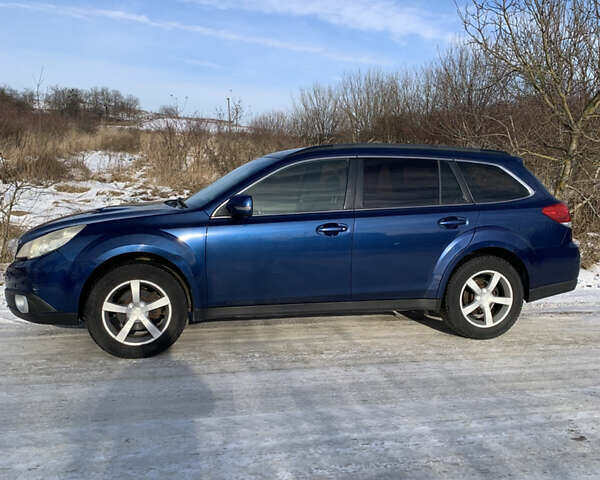 Синий Субару Аутбек, объемом двигателя 2 л и пробегом 370 тыс. км за 7000 $, фото 1 на Automoto.ua