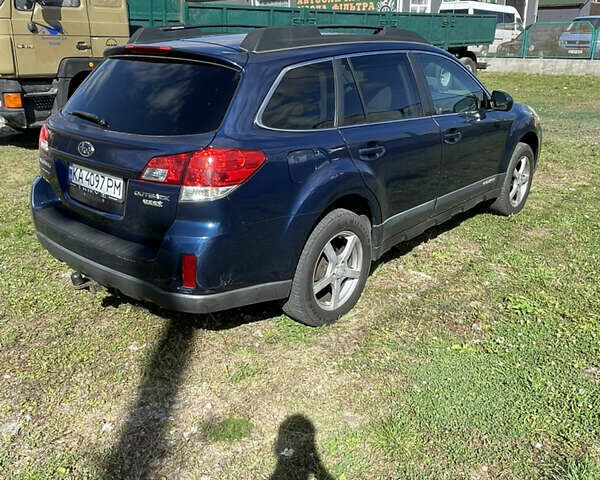 Синій Субару Аутбек, об'ємом двигуна 2.46 л та пробігом 274 тис. км за 7300 $, фото 4 на Automoto.ua
