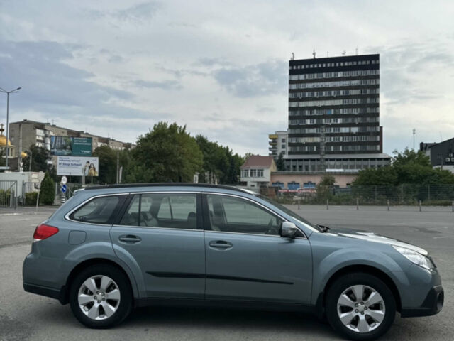 Синий Субару Аутбек, объемом двигателя 2 л и пробегом 294 тыс. км за 8500 $, фото 3 на Automoto.ua