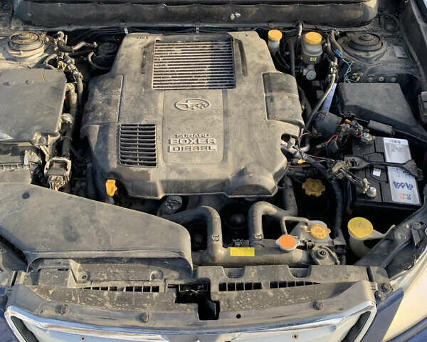 Синий Субару Аутбек, объемом двигателя 2 л и пробегом 370 тыс. км за 7000 $, фото 10 на Automoto.ua
