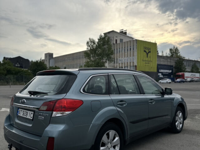 Синій Субару Аутбек, об'ємом двигуна 2 л та пробігом 294 тис. км за 8500 $, фото 4 на Automoto.ua