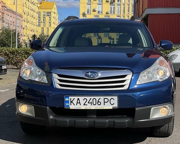 Синий Субару Аутбек, объемом двигателя 2.46 л и пробегом 313 тыс. км за 7700 $, фото 2 на Automoto.ua