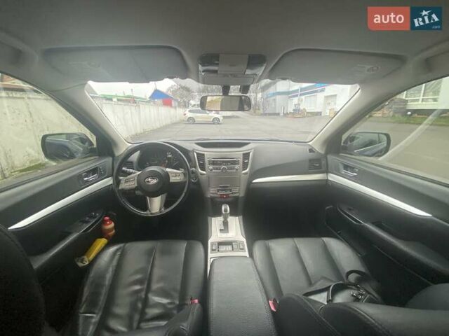 Синий Субару Аутбек, объемом двигателя 2.46 л и пробегом 256 тыс. км за 9300 $, фото 7 на Automoto.ua