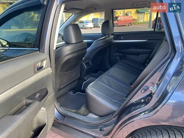 Синій Субару Аутбек, об'ємом двигуна 2.46 л та пробігом 293 тис. км за 8400 $, фото 11 на Automoto.ua