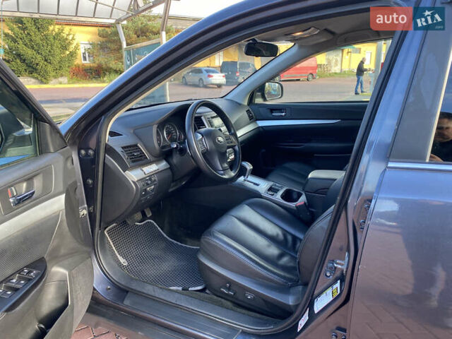 Синій Субару Аутбек, об'ємом двигуна 2.46 л та пробігом 293 тис. км за 8400 $, фото 9 на Automoto.ua