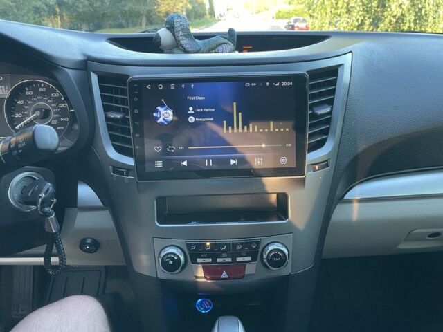 Синій Субару Аутбек, об'ємом двигуна 2.5 л та пробігом 252 тис. км за 10950 $, фото 2 на Automoto.ua