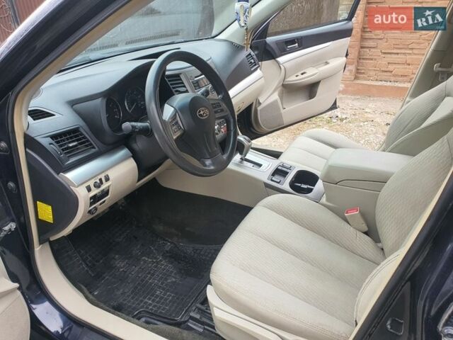 Синий Субару Аутбек, объемом двигателя 2.5 л и пробегом 316 тыс. км за 8650 $, фото 45 на Automoto.ua