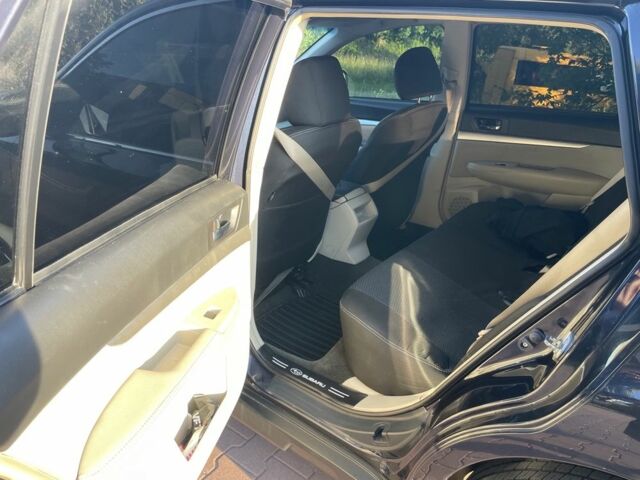 Синій Субару Аутбек, об'ємом двигуна 2.5 л та пробігом 252 тис. км за 10950 $, фото 6 на Automoto.ua