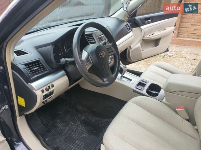 Синий Субару Аутбек, объемом двигателя 2.5 л и пробегом 316 тыс. км за 8650 $, фото 46 на Automoto.ua