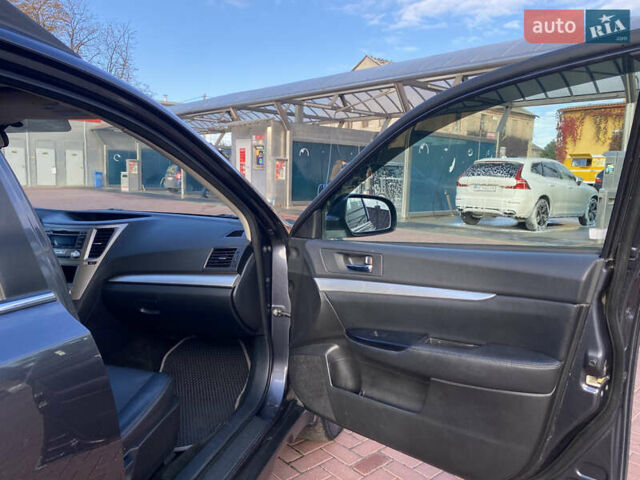 Синій Субару Аутбек, об'ємом двигуна 2.46 л та пробігом 293 тис. км за 8400 $, фото 19 на Automoto.ua