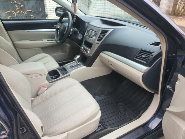 Синий Субару Аутбек, объемом двигателя 2.5 л и пробегом 316 тыс. км за 8650 $, фото 6 на Automoto.ua