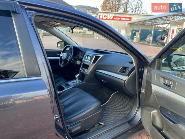 Синій Субару Аутбек, об'ємом двигуна 2.46 л та пробігом 293 тис. км за 8400 $, фото 17 на Automoto.ua