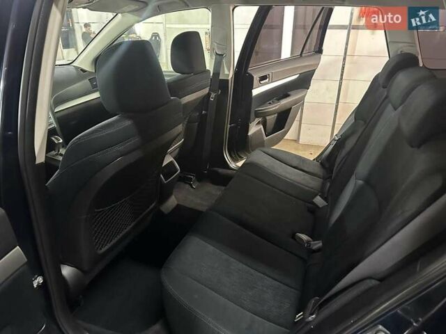 Синій Субару Аутбек, об'ємом двигуна 2 л та пробігом 194 тис. км за 9900 $, фото 52 на Automoto.ua