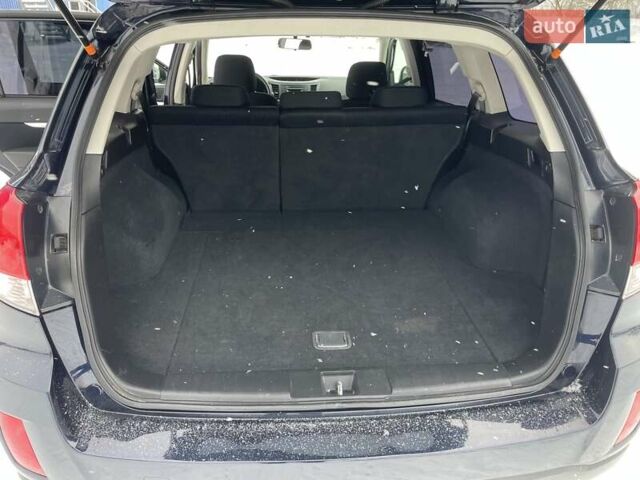 Синій Субару Аутбек, об'ємом двигуна 2 л та пробігом 194 тис. км за 9900 $, фото 19 на Automoto.ua