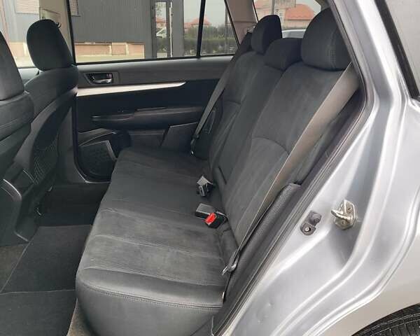 Синій Субару Аутбек, об'ємом двигуна 2.46 л та пробігом 311 тис. км за 8900 $, фото 5 на Automoto.ua