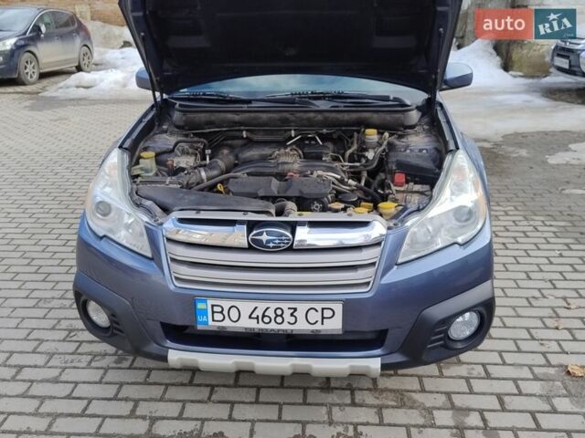 Синий Субару Аутбек, объемом двигателя 2.46 л и пробегом 137 тыс. км за 12000 $, фото 2 на Automoto.ua