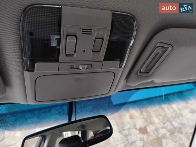 Синий Субару Аутбек, объемом двигателя 2.46 л и пробегом 137 тыс. км за 12000 $, фото 9 на Automoto.ua