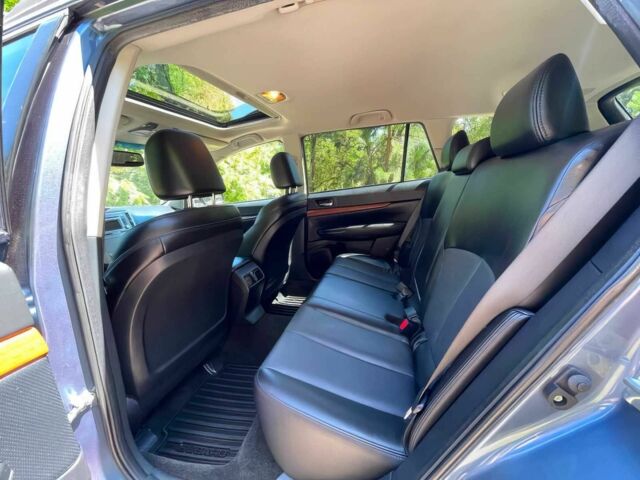 Синий Субару Аутбек, объемом двигателя 2.5 л и пробегом 89 тыс. км за 2000 $, фото 11 на Automoto.ua