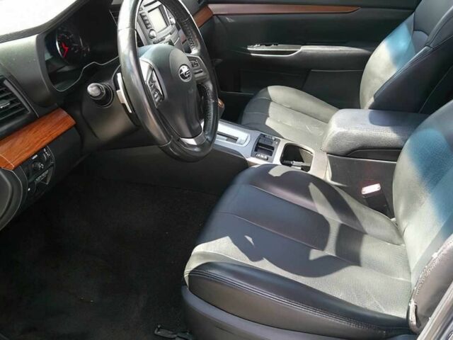 Синій Субару Аутбек, об'ємом двигуна 2.5 л та пробігом 121 тис. км за 1755 $, фото 7 на Automoto.ua