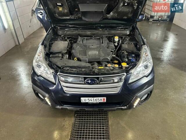 Синій Субару Аутбек, об'ємом двигуна 2 л та пробігом 194 тис. км за 9900 $, фото 44 на Automoto.ua