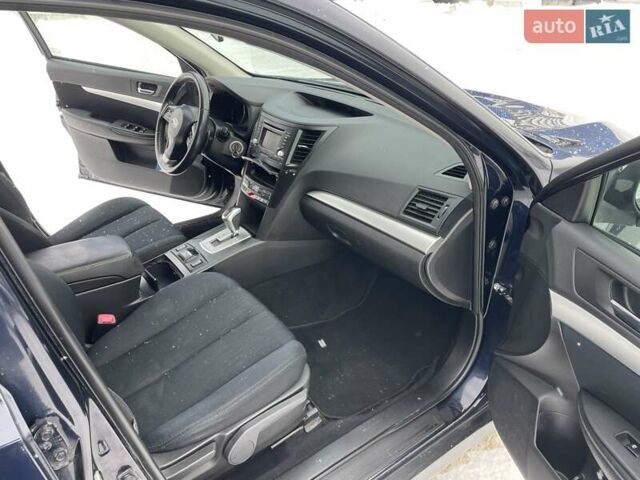 Синій Субару Аутбек, об'ємом двигуна 2 л та пробігом 194 тис. км за 9900 $, фото 16 на Automoto.ua