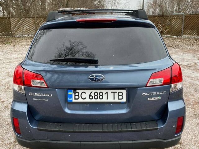 Синий Субару Аутбек, объемом двигателя 2.5 л и пробегом 310 тыс. км за 8500 $, фото 1 на Automoto.ua