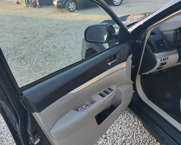 Синий Субару Аутбек, объемом двигателя 2.5 л и пробегом 110 тыс. км за 12500 $, фото 15 на Automoto.ua