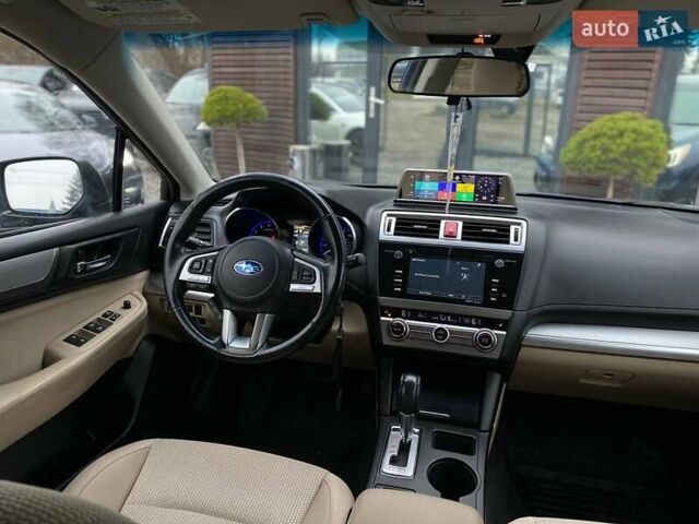 Синий Субару Аутбек, объемом двигателя 2.46 л и пробегом 205 тыс. км за 14700 $, фото 6 на Automoto.ua