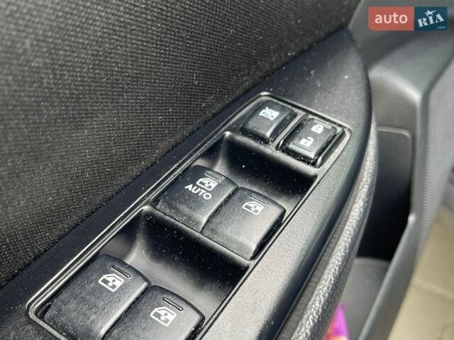 Синій Субару Аутбек, об'ємом двигуна 2.5 л та пробігом 199 тис. км за 10499 $, фото 13 на Automoto.ua
