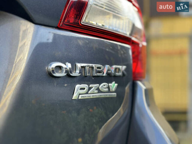 Синий Субару Аутбек, объемом двигателя 2.5 л и пробегом 212 тыс. км за 10500 $, фото 6 на Automoto.ua
