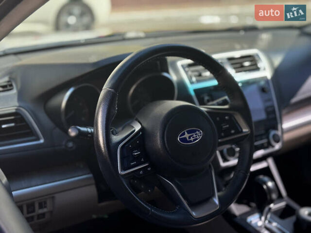 Синий Субару Аутбек, объемом двигателя 2.5 л и пробегом 266 тыс. км за 13050 $, фото 3 на Automoto.ua