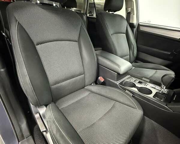 Синий Субару Аутбек, объемом двигателя 2.5 л и пробегом 199 тыс. км за 13900 $, фото 18 на Automoto.ua