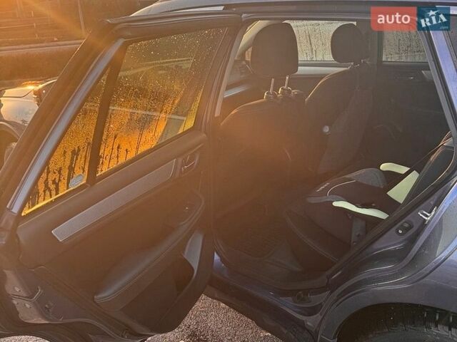 Синій Субару Аутбек, об'ємом двигуна 2.5 л та пробігом 120 тис. км за 12307 $, фото 8 на Automoto.ua