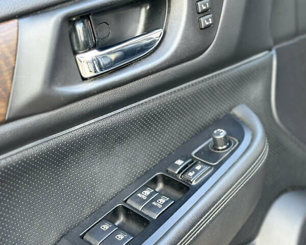 Синий Субару Аутбек, объемом двигателя 2.5 л и пробегом 212 тыс. км за 10500 $, фото 16 на Automoto.ua