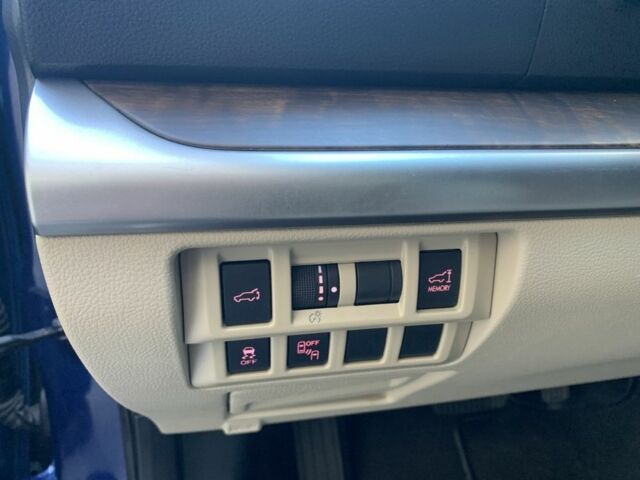 Синий Субару Аутбек, объемом двигателя 2.5 л и пробегом 179 тыс. км за 13500 $, фото 6 на Automoto.ua