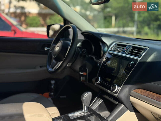 Синий Субару Аутбек, объемом двигателя 2.5 л и пробегом 266 тыс. км за 13050 $, фото 2 на Automoto.ua