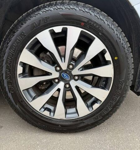 Синий Субару Аутбек, объемом двигателя 2.5 л и пробегом 171 тыс. км за 13000 $, фото 7 на Automoto.ua