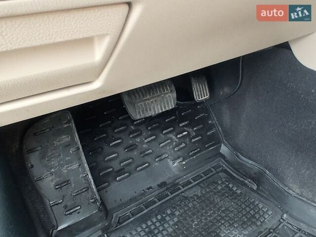 Синий Субару Аутбек, объемом двигателя 2.5 л и пробегом 161 тыс. км за 15500 $, фото 25 на Automoto.ua