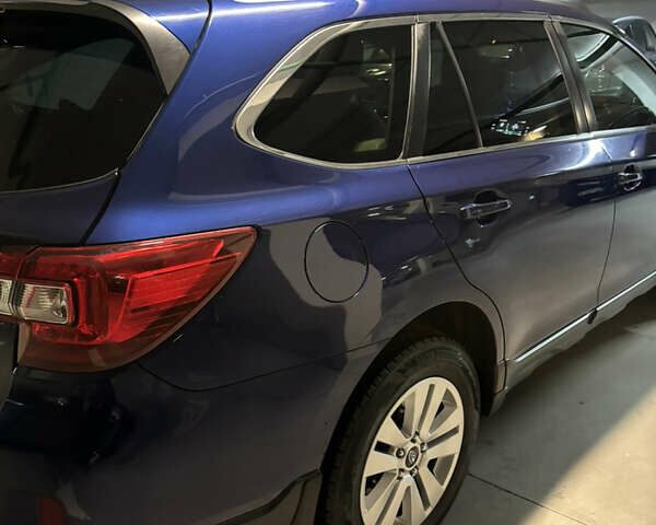 Синий Субару Аутбек, объемом двигателя 2.5 л и пробегом 202 тыс. км за 13500 $, фото 5 на Automoto.ua