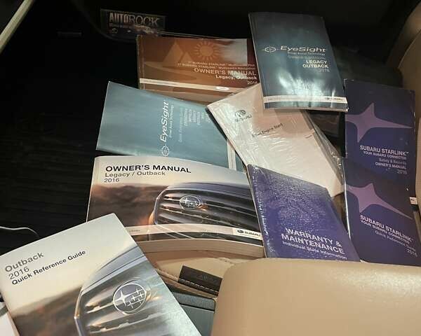 Синий Субару Аутбек, объемом двигателя 2.5 л и пробегом 178 тыс. км за 17900 $, фото 2 на Automoto.ua