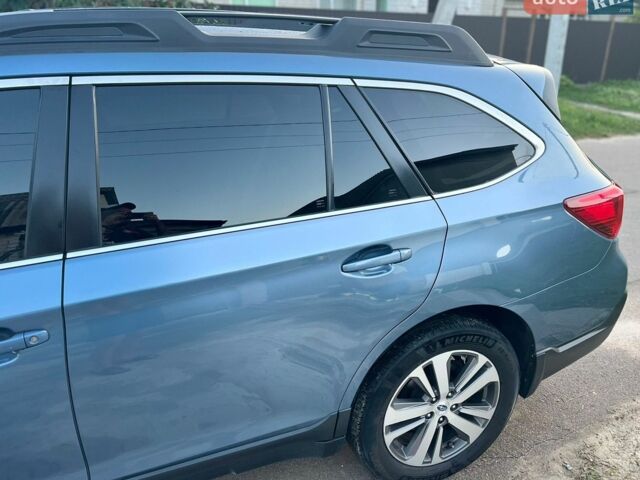 Синій Субару Аутбек, об'ємом двигуна 2.5 л та пробігом 256 тис. км за 15300 $, фото 2 на Automoto.ua
