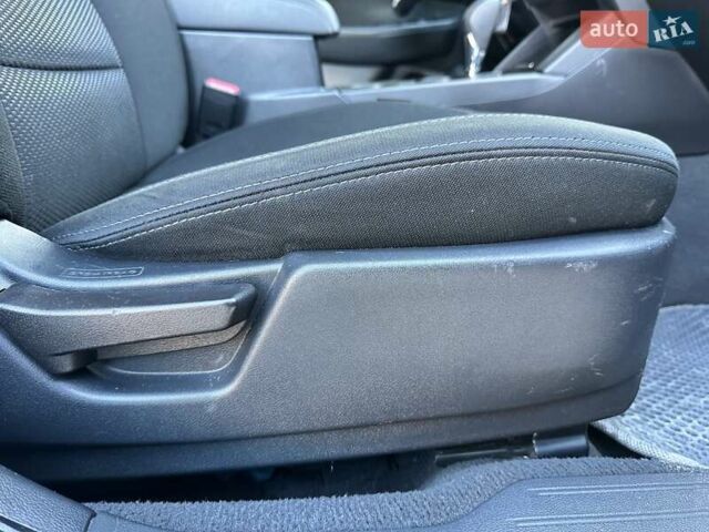 Синий Субару Аутбек, объемом двигателя 2.5 л и пробегом 150 тыс. км за 12900 $, фото 10 на Automoto.ua