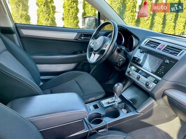 Синий Субару Аутбек, объемом двигателя 2.5 л и пробегом 170 тыс. км за 14750 $, фото 6 на Automoto.ua